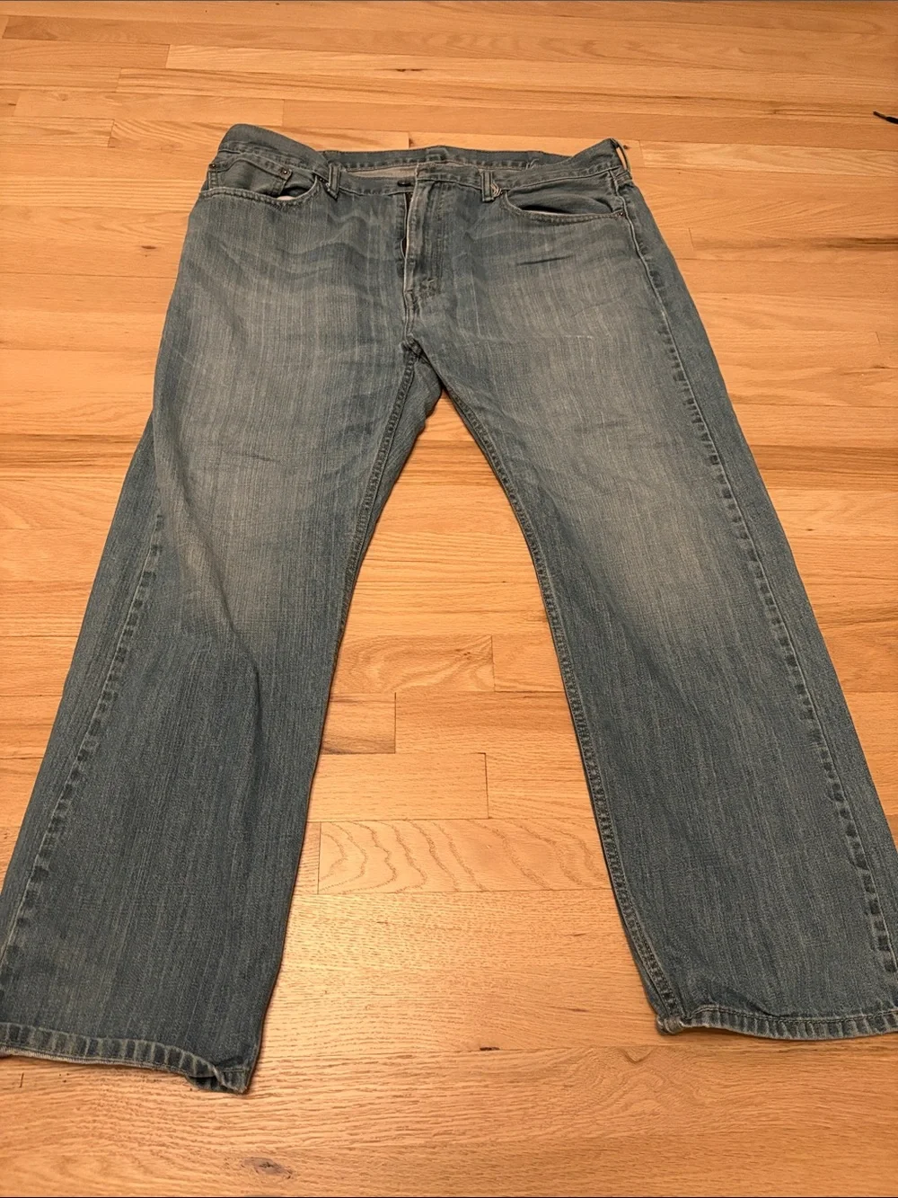Levi’s Men’s Classic Light Blue Denim Jeans